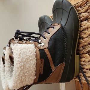 Tommy Hilger woman winter boot